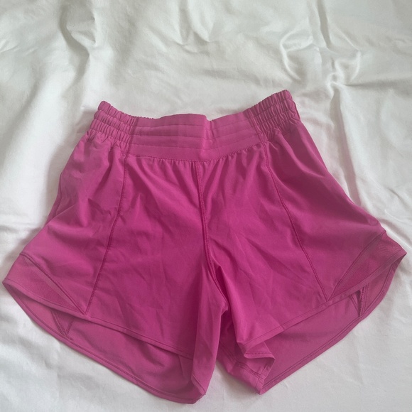 lululemon athletica Pants - Lululemon Athletica Athletic Shorts: Hotty Hot